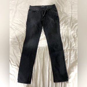 Black banana republic skinny travel jean 30 x 32